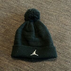 Black Jordan hat